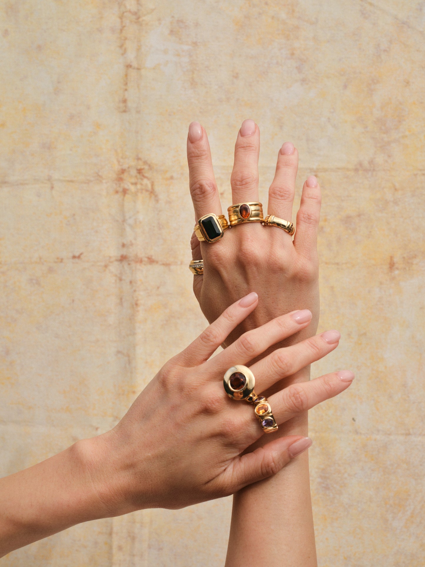 NOMAD MANDARIN GARNET RING