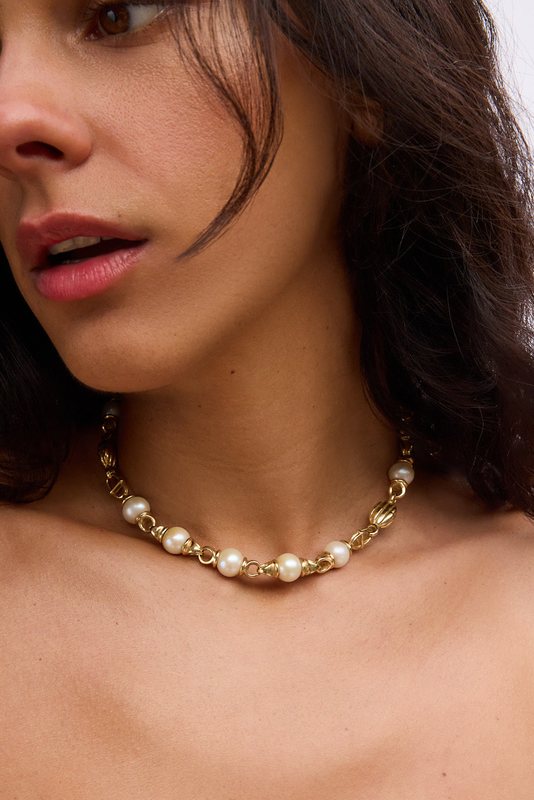 MARGOT SEVEN PEARL NECKLACE