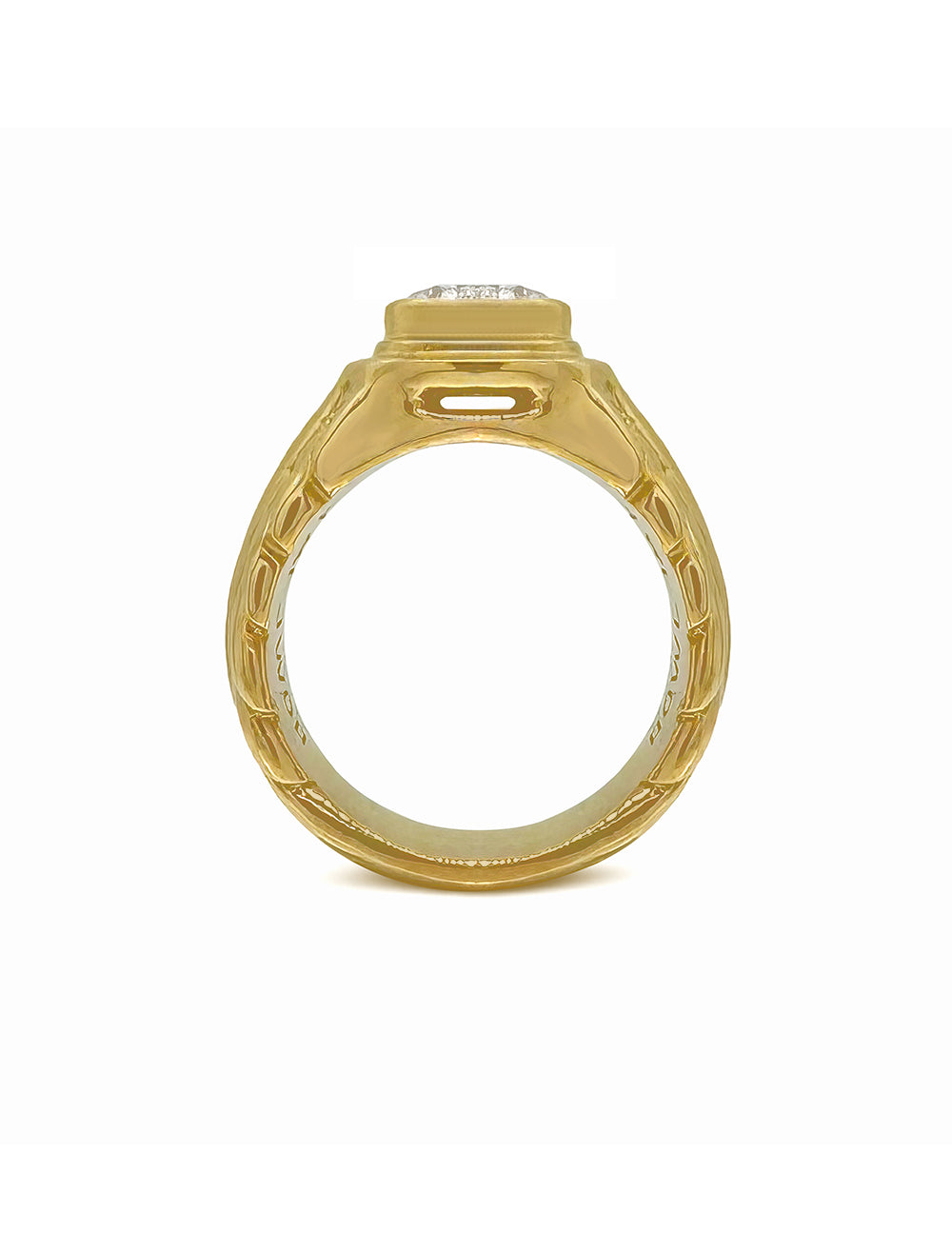THE BENUSKA DIAMOND RING