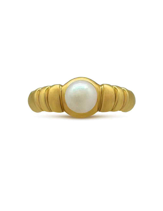 SOPHIA PEARL RING
