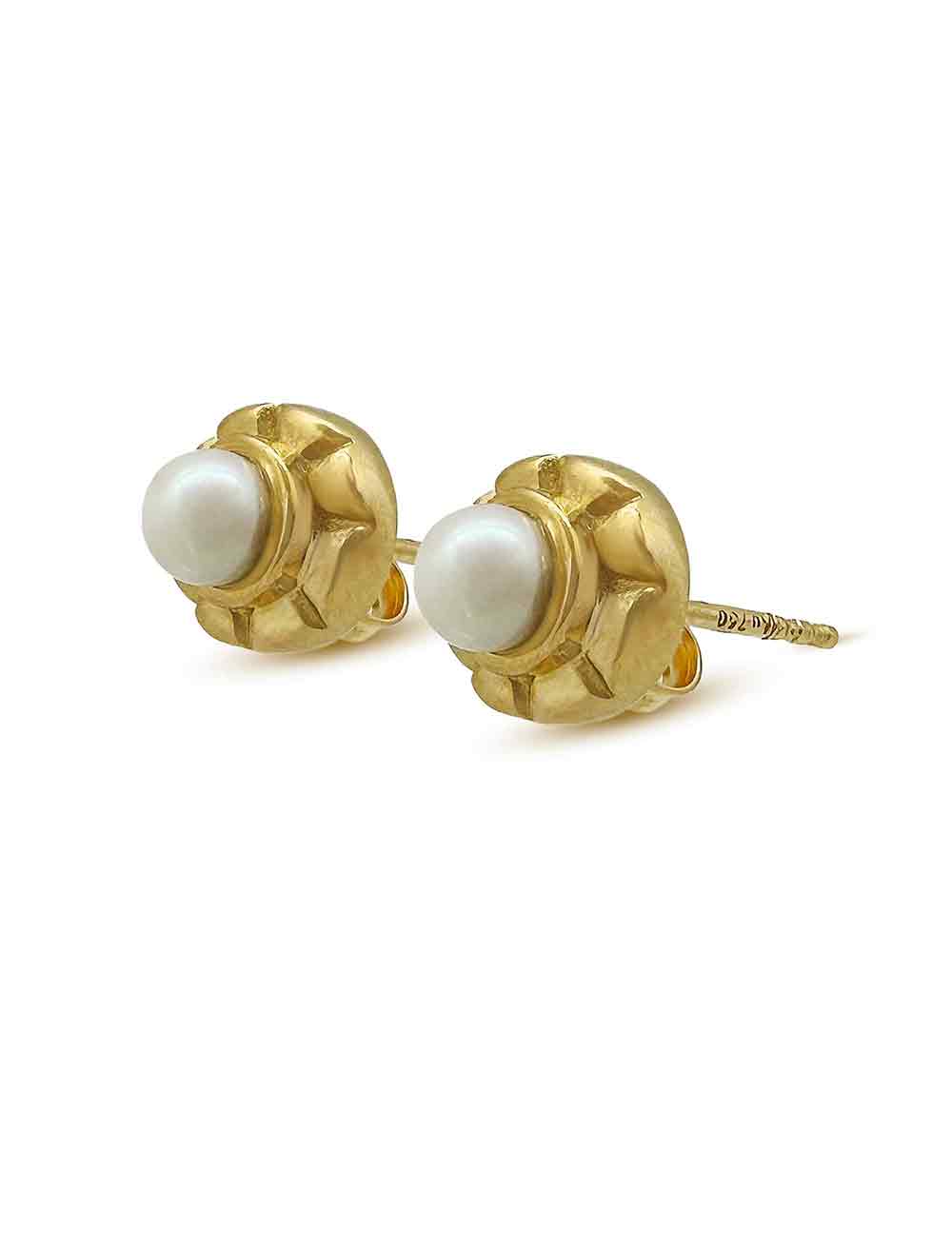 PEARL FLOWER STUDS
