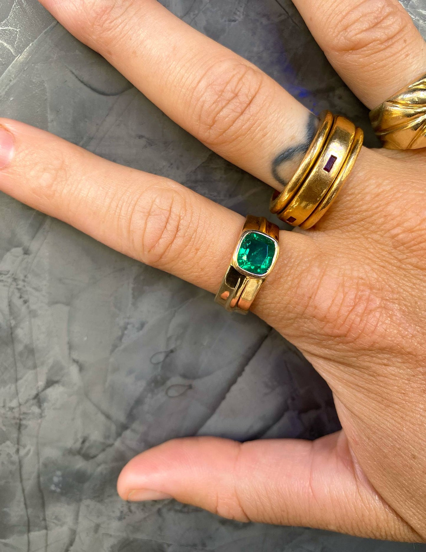 THE HAVANA EMERALD RING