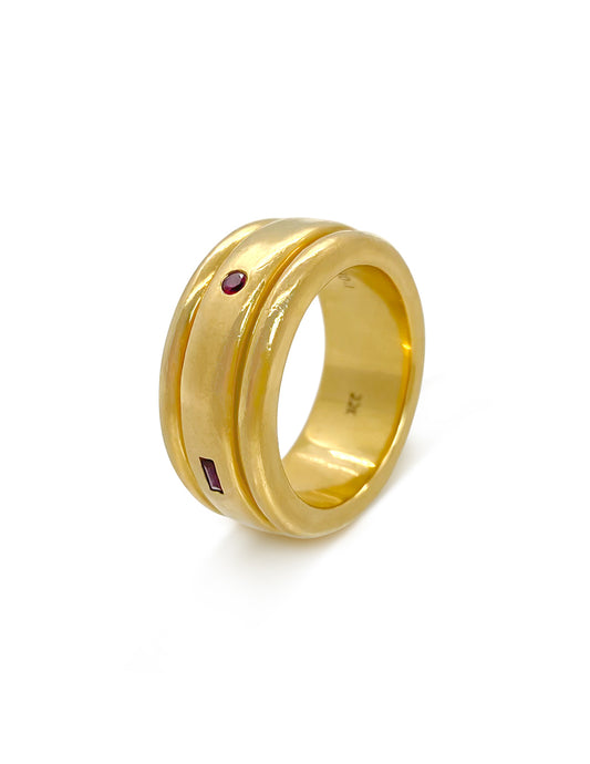 THE REVOLVER RING