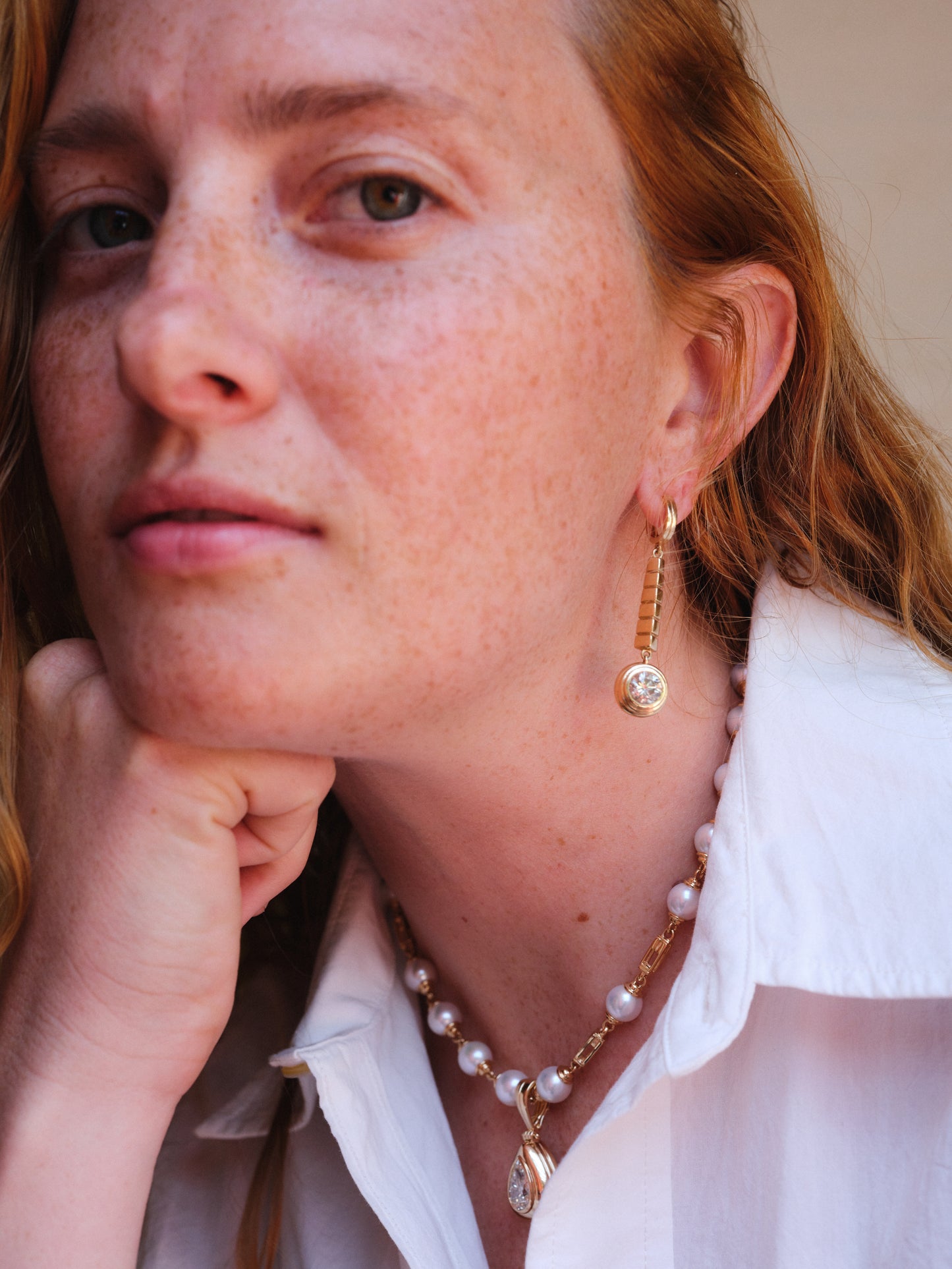 LENNOX DROP EARRINGS WITH ROUND DIAMONDS
