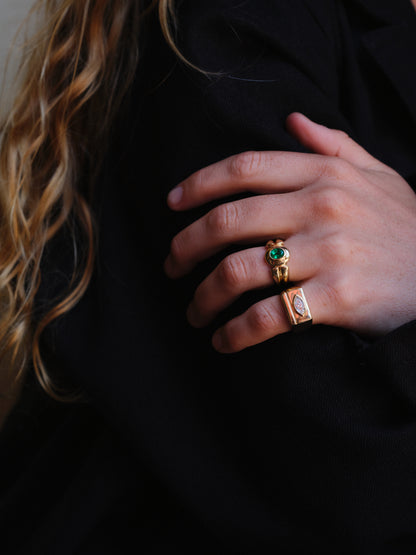 TONY RING WITH EMERALD