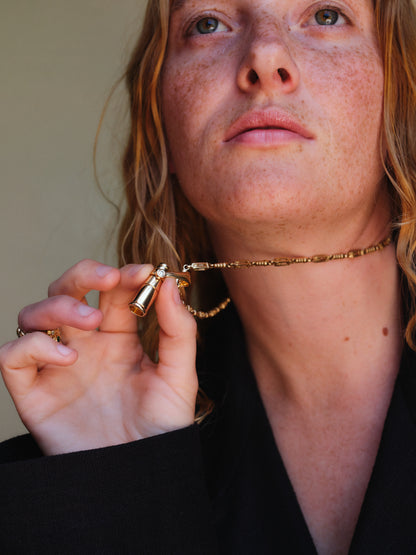 ALTON CIGARETTE HOLDER PENDANT