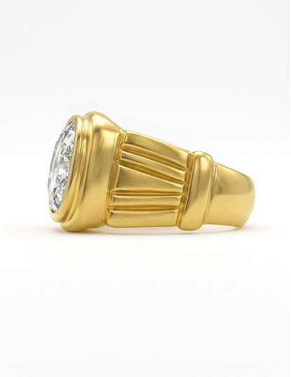 FREYA DIAMOND RING