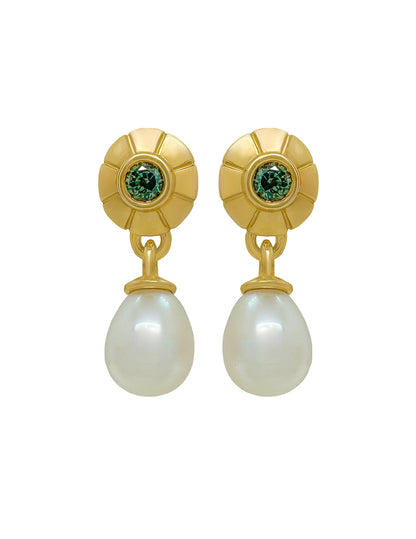 OBO LARGE  STUD WITH PEARLS