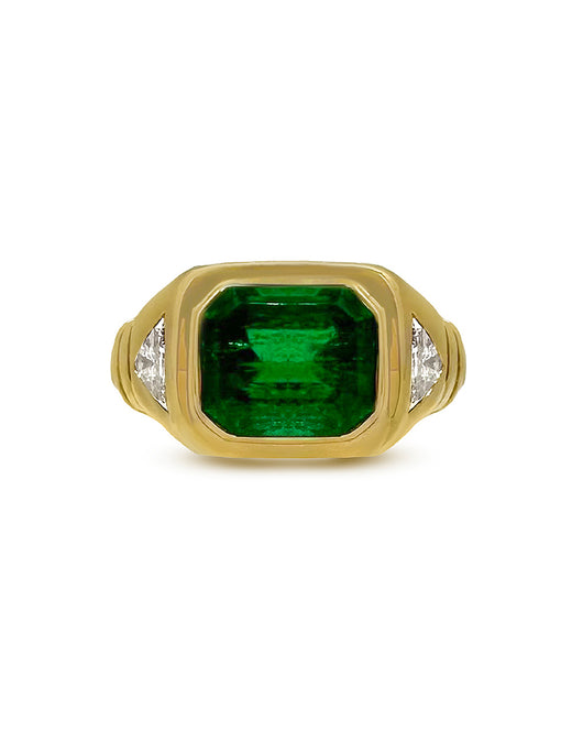 The Kamareh Emerald Ring